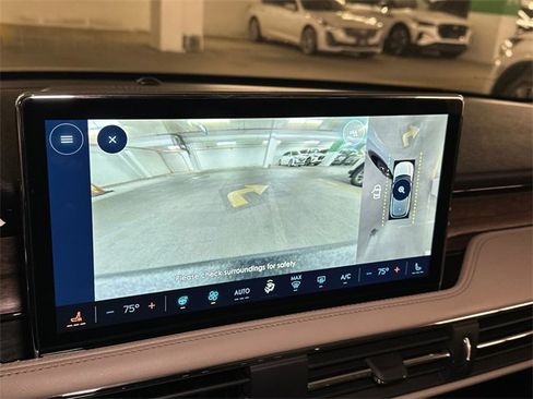 New 2025 Lincoln Corsair Reserve image 18