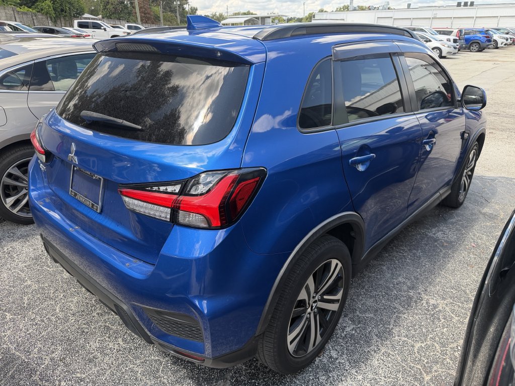 Used 2021 Mitsubishi Outlander Sport ES FWD image 3