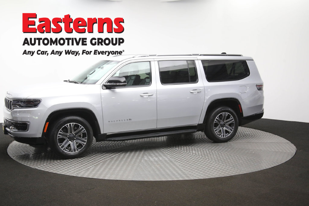 Used 2024 Jeep Wagoneer L Series II w/ Flexible Seating Group AWD/4WD image 65