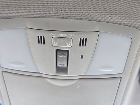 Used 2009 Nissan Altima 3.5 SE w/ Premium Pkg FWD image 29
