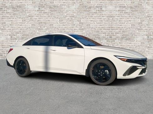 Used 2026 Hyundai Elantra Sport FWD image 1