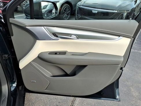 New 2026 Cadillac XT5 Premium Luxury image 25