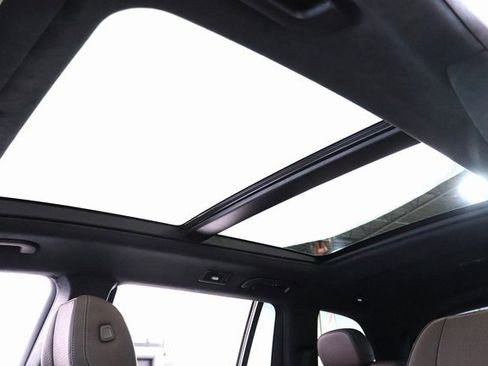 Used 2022 Mercedes-Benz GLS 580 GLS 580 image 13