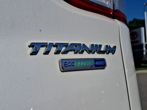 Used 2016 Ford Escape Titanium w/ Equipment Group 301A AWD/4WD image 31