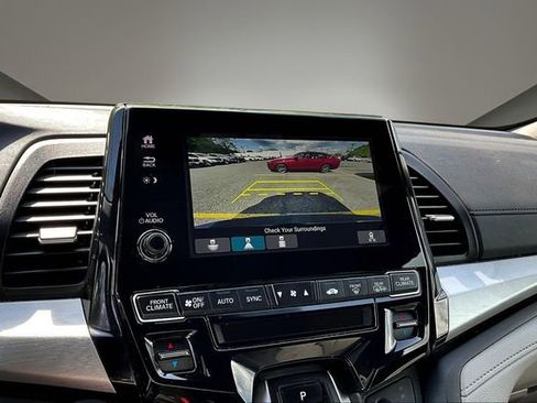Used 2023 Honda Odyssey EX-L image 14