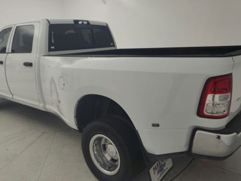 Used 2024 RAM 3500 Tradesman w/ Chrome Appearance Group image 62