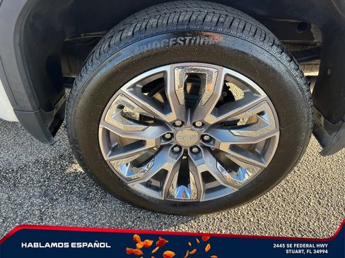 Used 2023 GMC Sierra 1500 Denali w/ Denali Reserve Package AWD/4WD image 9