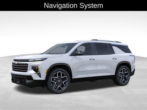 New 2026 Chevrolet Traverse High Country AWD/4WD image 2