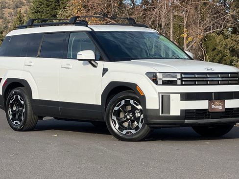 New 2026 Hyundai Santa Fe SEL image 2