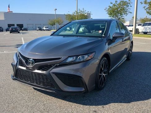 Certified 2024 Toyota Camry SE image 8