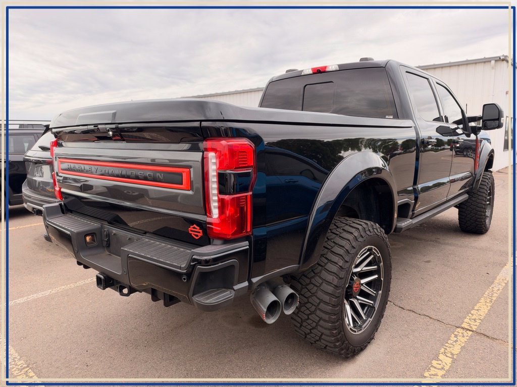 Used 2024 Ford F250 Lariat w/ Lariat Ultimate Package AWD/4WD image 4