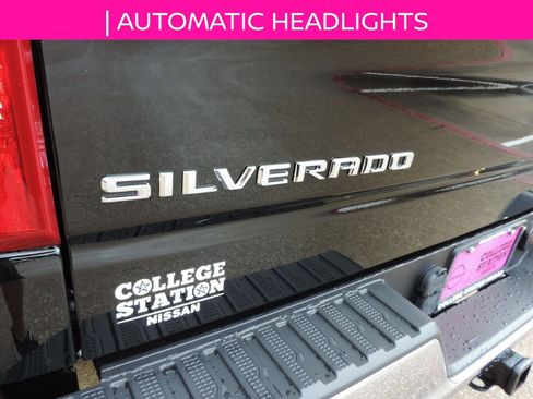 Used 2025 Chevrolet Silverado 1500 LT w/ Texas Edition Plus AWD/4WD image 13