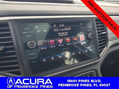 Used 2021 Volkswagen Atlas Cross Sport SE w/ Panoramic Sunroof Package image 28