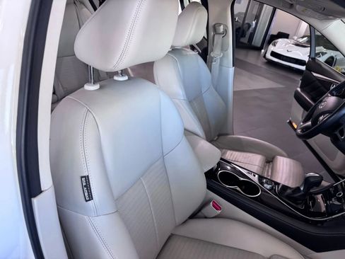 Used 2015 INFINITI Q50 Sport w/ Technology Package image 13