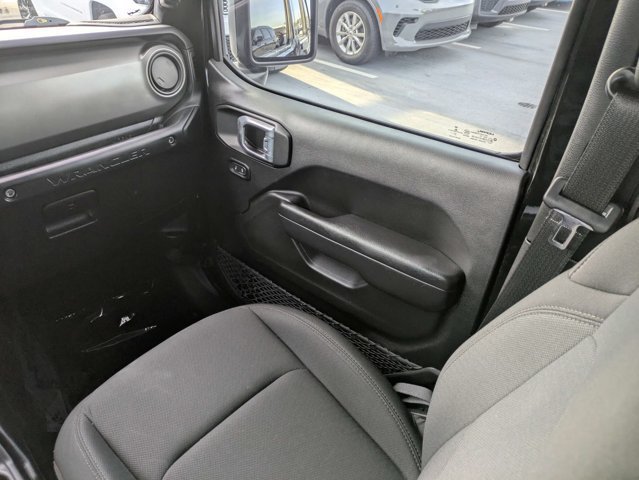 Used 2023 Jeep Wrangler Unlimited Sport w/ Sun And Sound Package AWD/4WD image 17