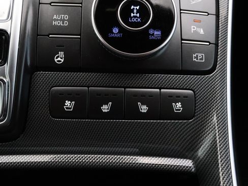 Used 2022 Hyundai Santa Fe Limited image 30