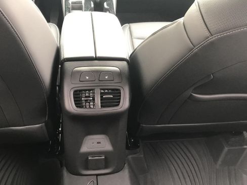 Used 2026 Buick Envision Avenir AWD/4WD image 46