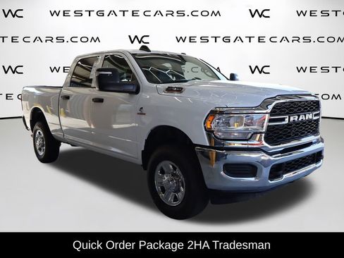 New 2024 RAM 2500 Tradesman w/ Chrome Appearance Group image 2