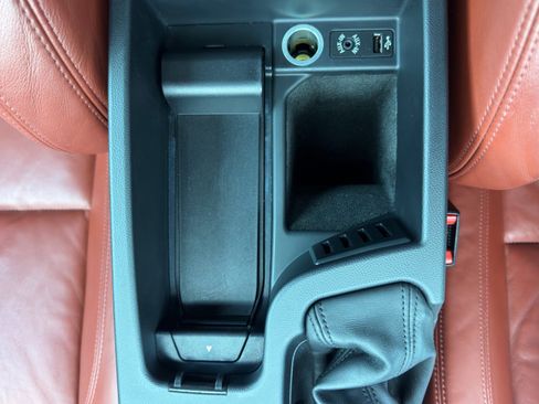 Used 2013 BMW M3 Coupe image 28