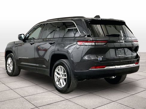 Used 2025 Jeep Grand Cherokee Laredo X w/ Luxury Tech Group I AWD/4WD image 10