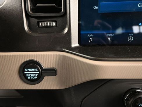 Used 2022 Ford Bronco Wildtrak image 23