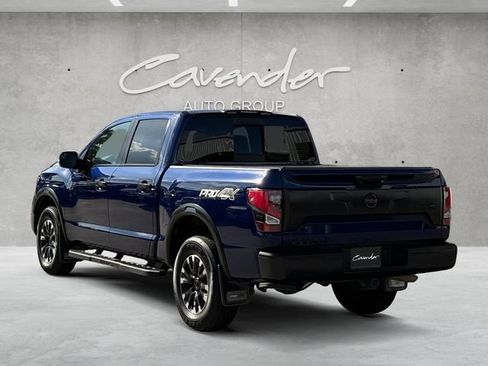 Used 2020 Nissan Titan PRO-4X w/ Pro-4x Convenience Package AWD/4WD image 14