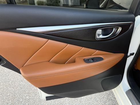 Used 2024 INFINITI Q50 Sensory image 24