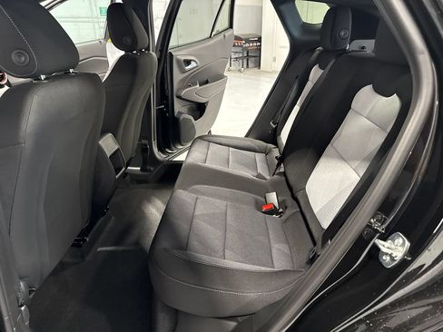 New 2026 Chevrolet Trax RS FWD image 38