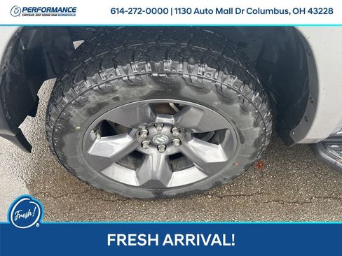 Used 2021 RAM 1500 Big Horn w/ Built-to-serve Edition image 10