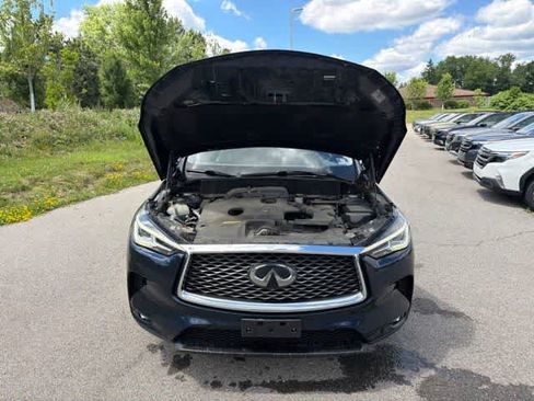 Used 2019 INFINITI QX50 Essential w/ Proactive Package AWD/4WD image 3