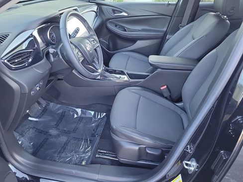 Used 2023 Buick Encore GX Preferred image 11