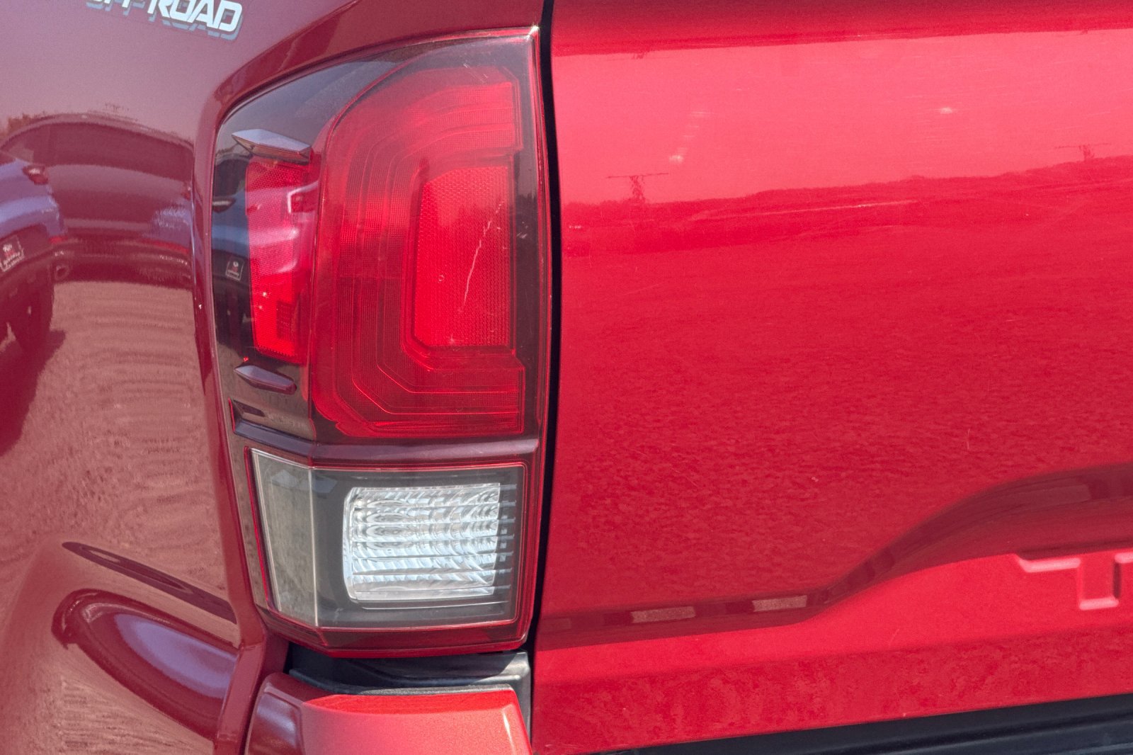 Used 2019 Toyota Tacoma TRD Off-Road AWD/4WD image 48