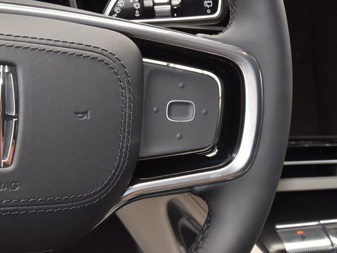 New 2026 Lincoln Nautilus Premier image 53