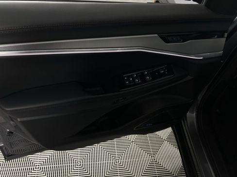 Used 2024 Jeep Wagoneer Launch Edition image 24