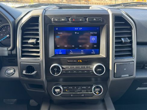 Used 2021 Ford Expedition Max XLT image 15