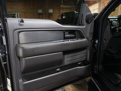 Used 2013 Ford F150 Raptor w/ Luxury Equipment Group image 92