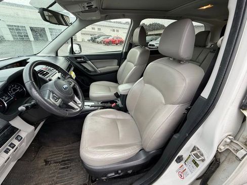 Used 2017 Subaru Forester 2.5i Limited w/ Protection Package #2 image 10