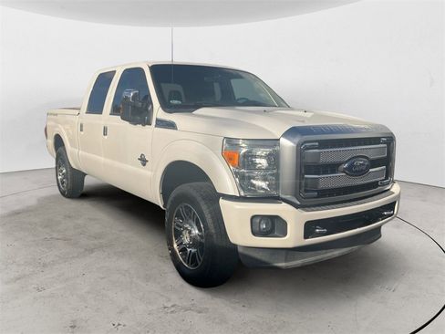 Used 2014 Ford F250 Platinum image 6