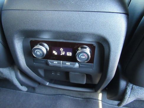 New 2026 Buick Enclave Sport Touring w/ Power Package FWD image 14
