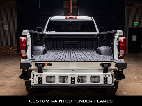 Used 2022 GMC Sierra 2500 SLE w/ SLE Convenience Package image 9