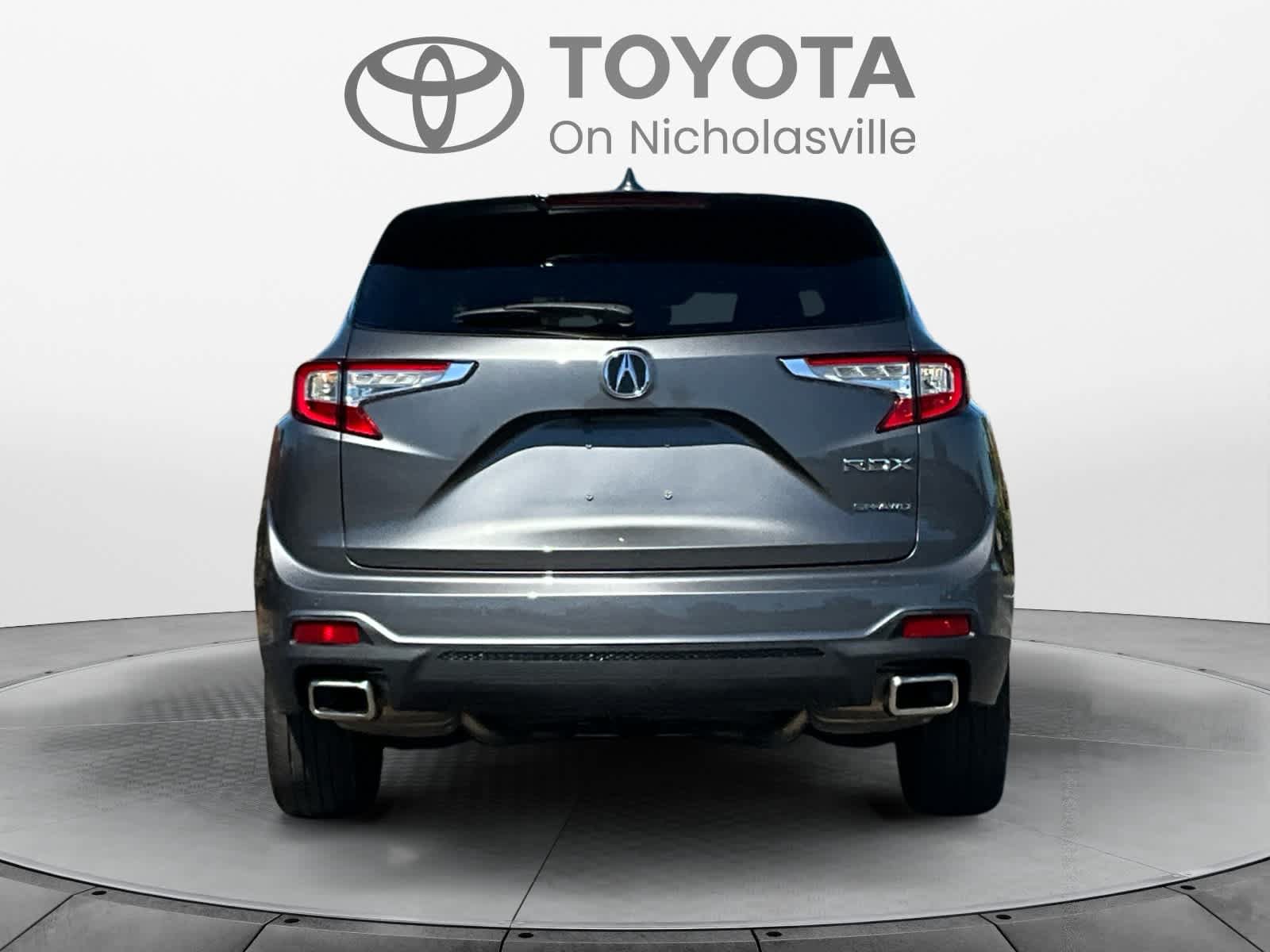Used 2024 Acura RDX w/ Technology Package AWD/4WD image 4