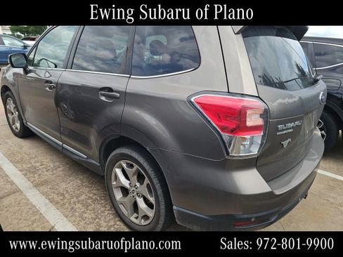 Used 2017 Subaru Forester 2.5i Touring AWD/4WD image 3