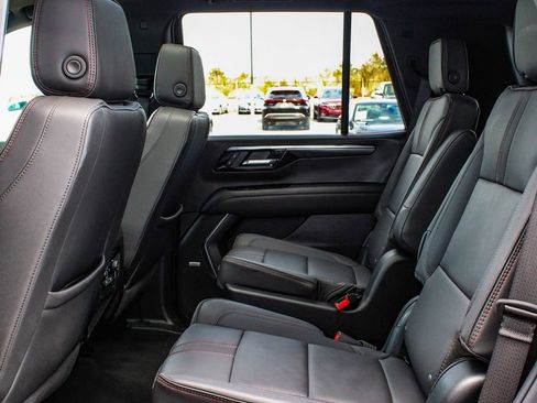 Used 2025 Chevrolet Tahoe RST w/ Comfort Package AWD/4WD image 35