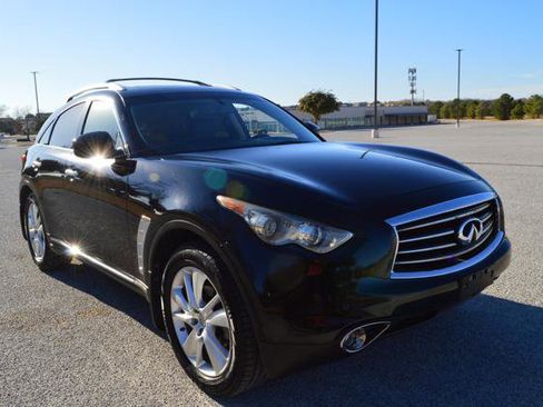 Used 2013 INFINITI FX37 AWD w/ Premium Pkg image 2