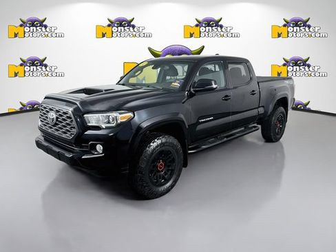 Used 2020 Toyota Tacoma TRD Sport AWD/4WD image 1