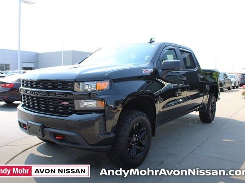 Used 2021 Chevrolet Silverado 1500 Custom Trail Boss AWD/4WD image 3