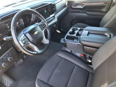 Used 2024 Chevrolet Silverado 2500 LT image 10