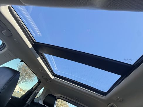 Used 2026 Nissan Rogue Platinum w/ Platinum Premium Package image 31