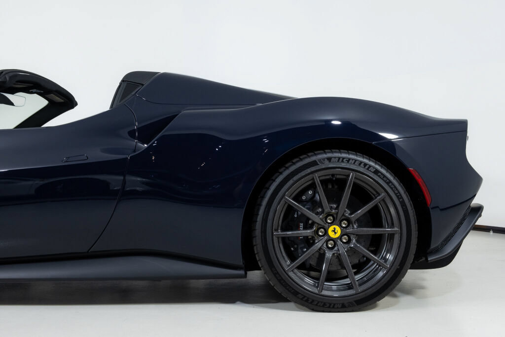 Used 2024 Ferrari 296 GTS RWD image 16