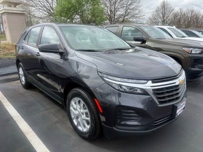 Used 2022 Chevrolet Equinox LS